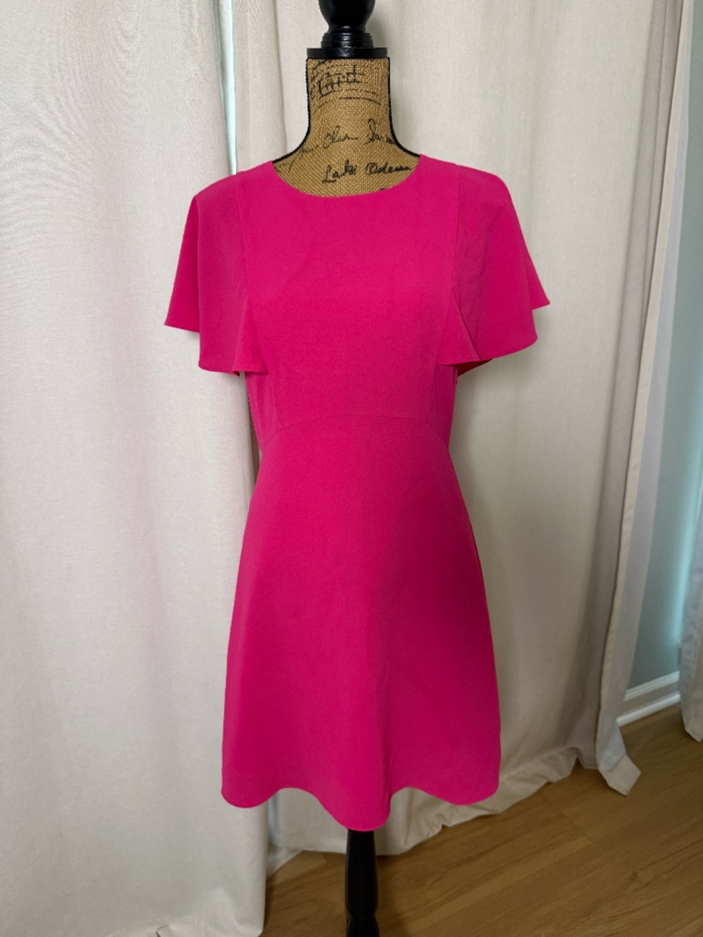 Kensi Pink Flowy Sleeves Dress